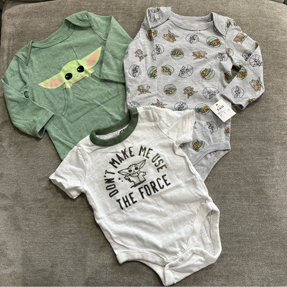 Baby Boy Onesie Set 3-6 months Baby Yoda / Grogu / Star Wars